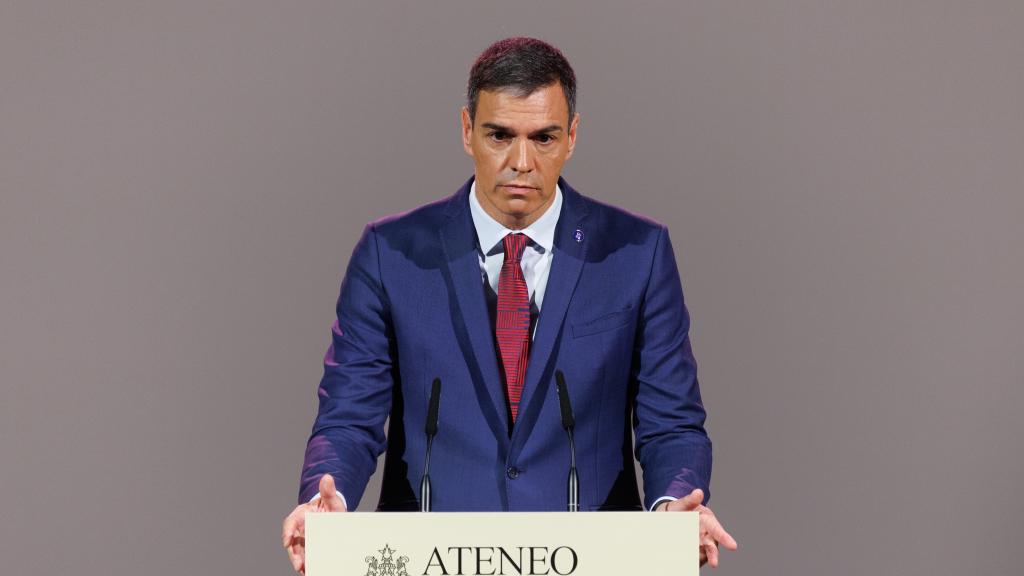 Pedro Sánchez, en una conferencia en el Ateneo de Madrid de este lunes.