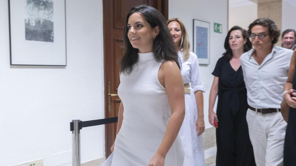 Pepa Millán, Reyes Romero, Rocío de Meer y José María Figaredo, todos ellos diputados de Vox, el pasado 16 de agosto en el Congreso de los Diputados.