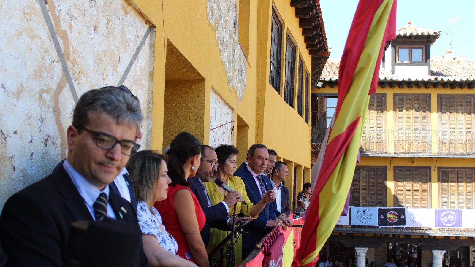 Antonio Gavilanes dando el pregón en Tordesillas