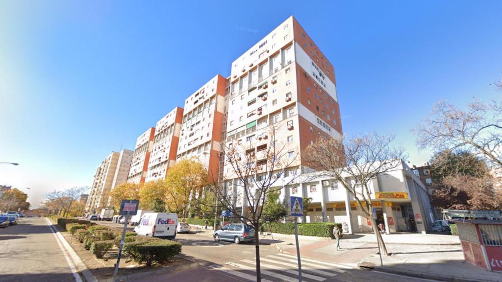 Bloque de viviendas en el distrito de Puente de Vallecas.
