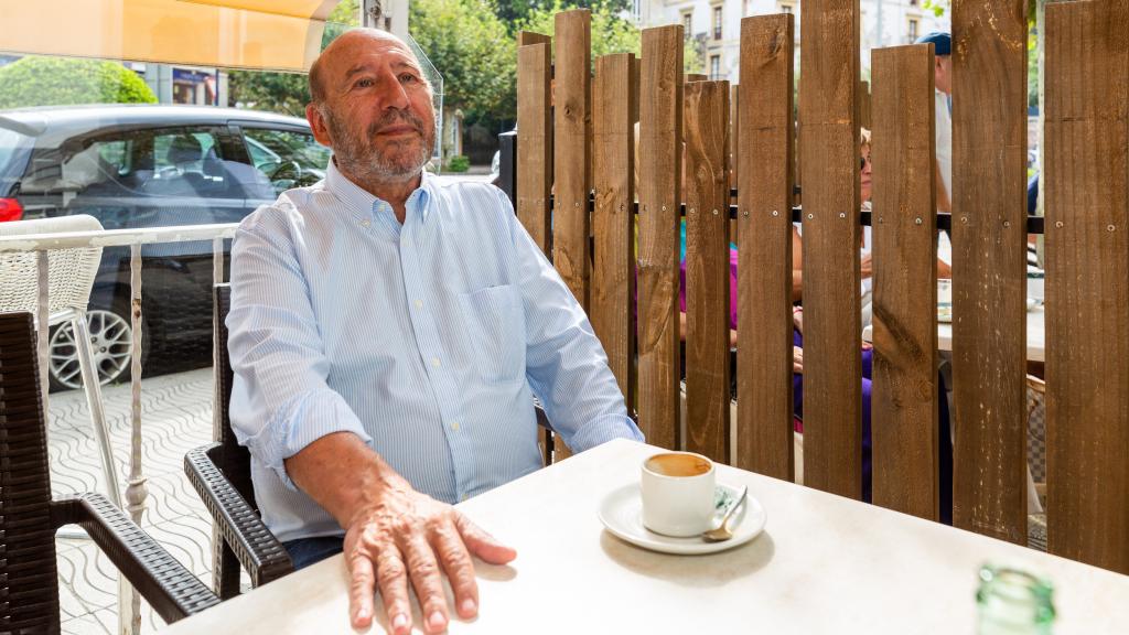 El exministro de Obras Públicas votó al PSOE con amargura en las últimas elecciones.