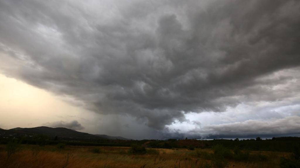 Imagen de una tormenta en Castilla y León.