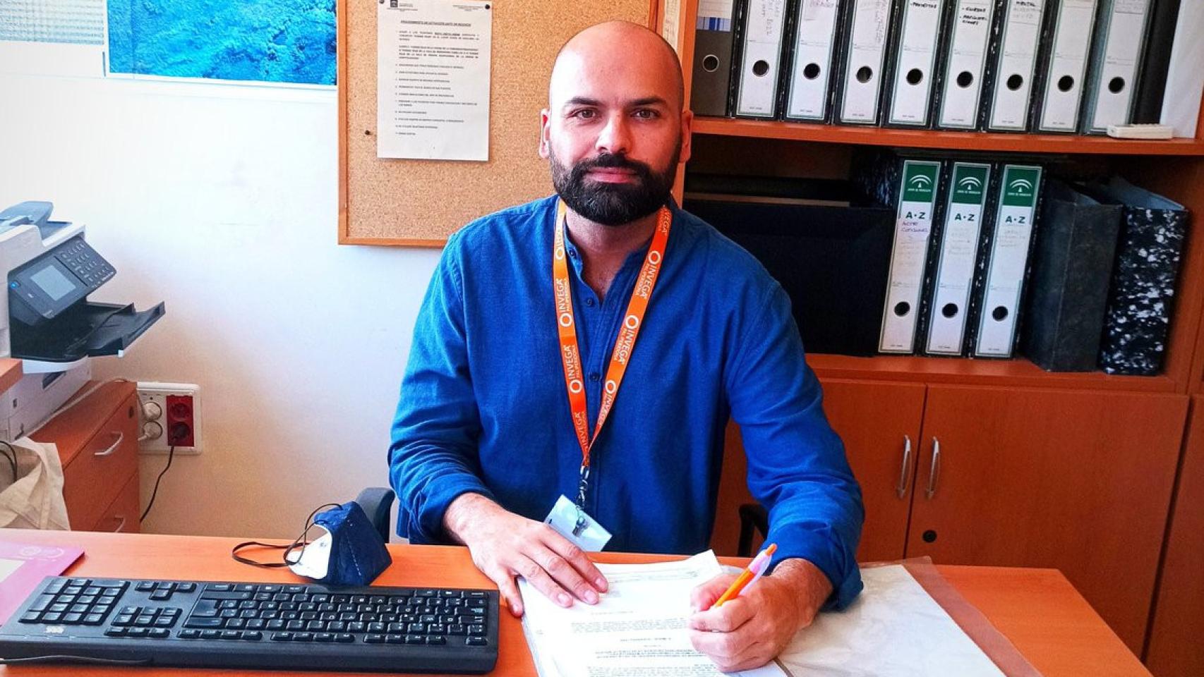 Miguel Guerrero, en su consulta.