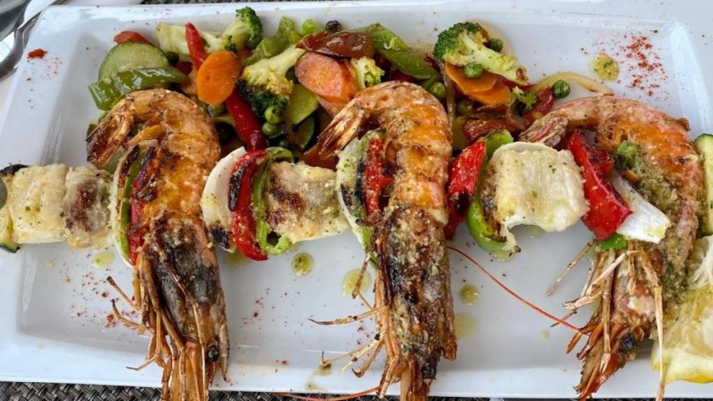 Gambas a la plancha en Varadero Beach.