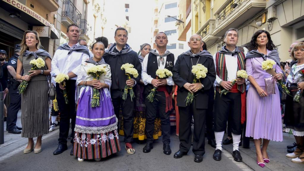 Manuel Serrano destaca la elevada participación de la XXXV edición de la ofrenda