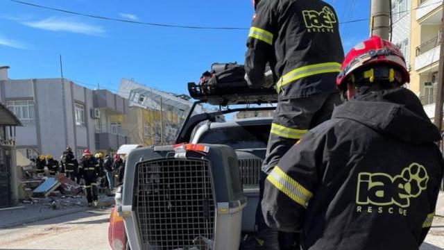 Voluntarios de la ONG, en una imagen compartida en sus redes sociales de una intervención anterior.
