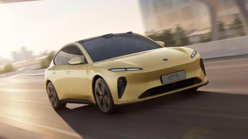 NIO ET5