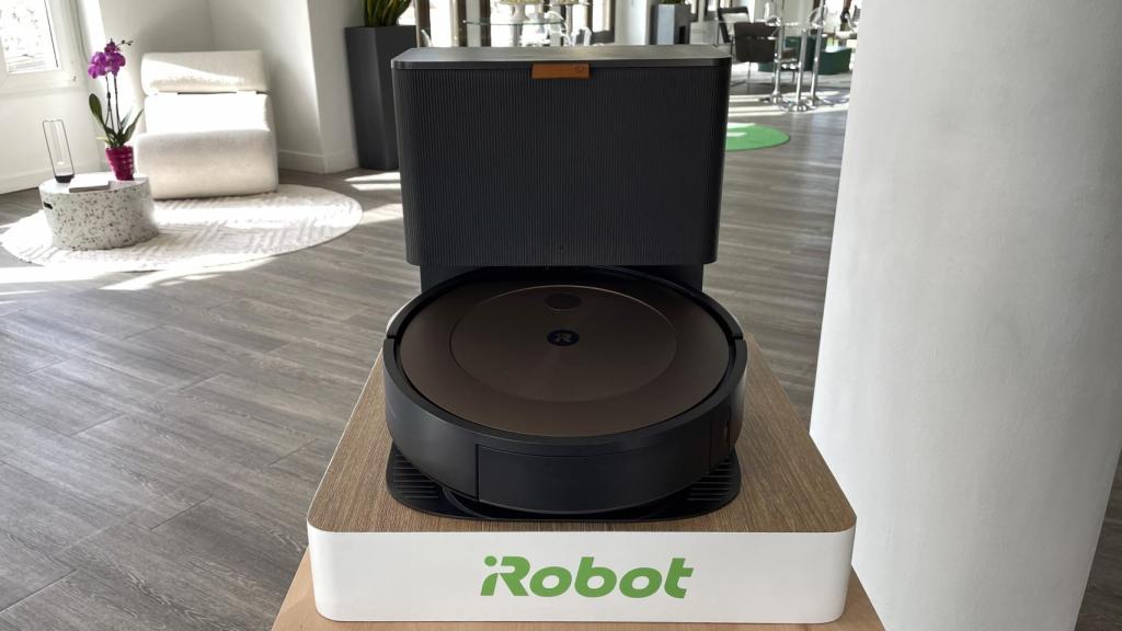 La nueva Roomba j9+.