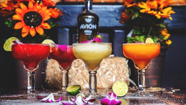 El cóctel Margarita cumple 75 años, así se puede preparar