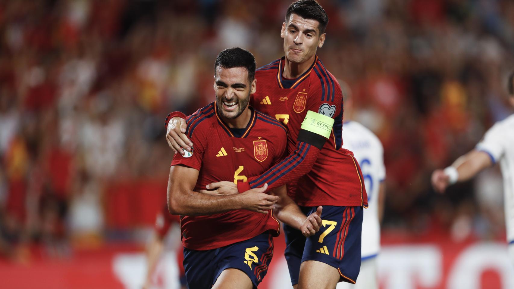 Merino celebra su tanto ante Chipre