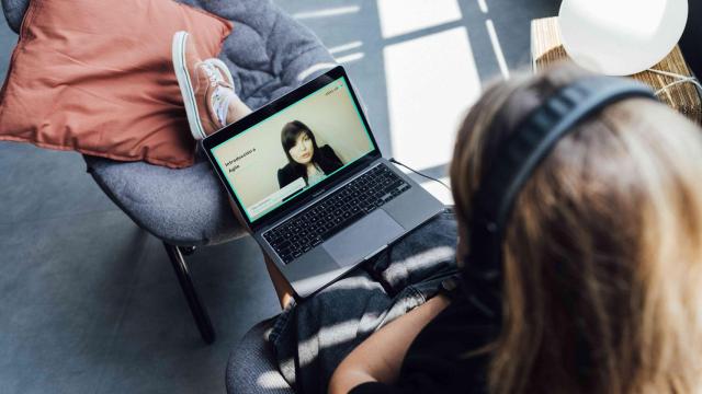 Solo el 2% de las mujeres que apuestan por formarse en programación habían estudiado previamente Informática.