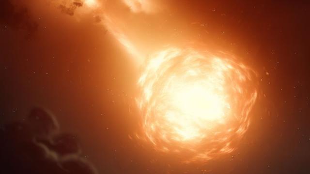 Brillante bola de fuego sobrevolando Andalucía