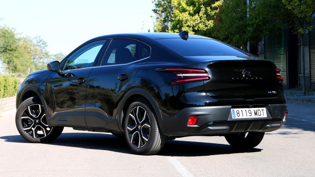 Citroën C4 X.