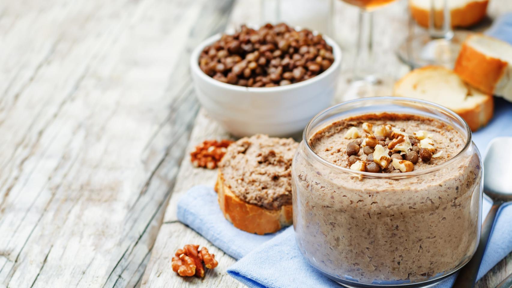 Imagen de archivo de de hummus de lentejas. Foto: iStock.