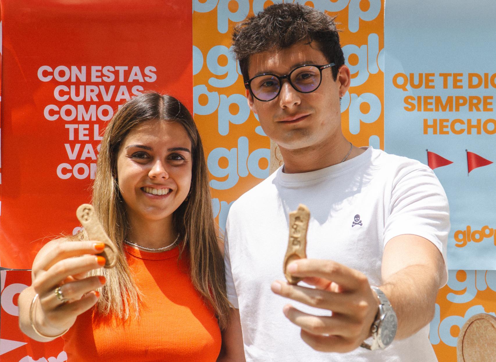 Los fundadores de Gloop con sus cucharitas