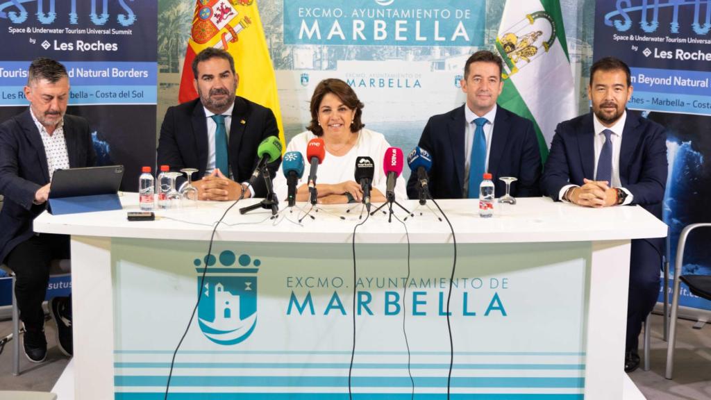 Un momento de la rueda de prensa.