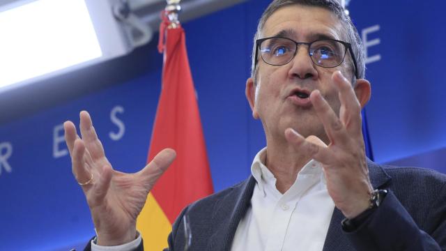 Patxi López, portavoz del PSOE en el Congreso, durante una rueda de prensa.