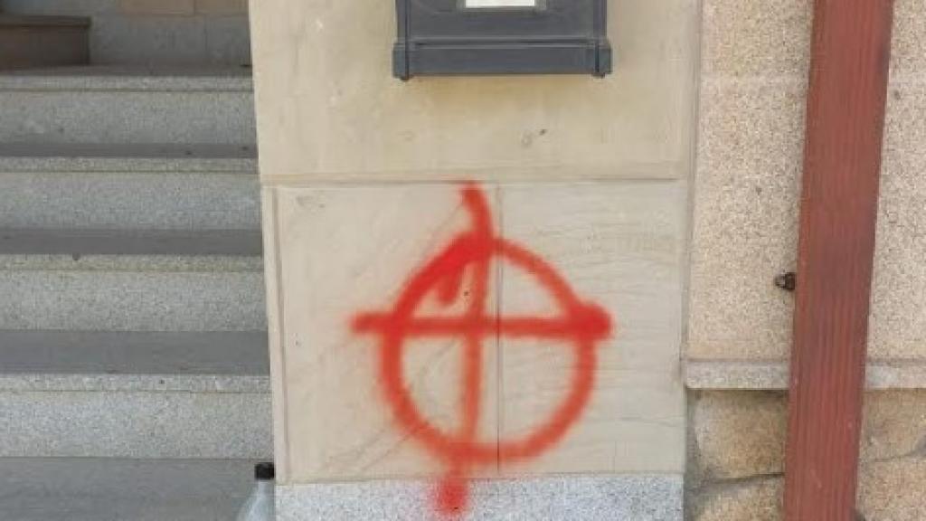Diana a la puerta del alcalde de Villaflores