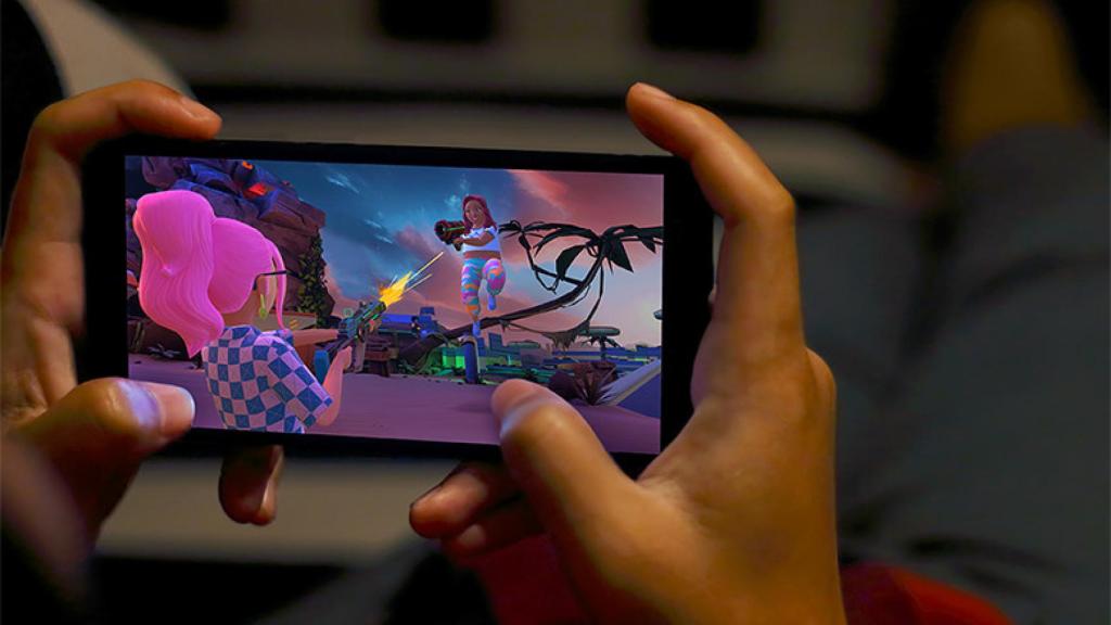 Meta se rinde y lleva su metaverso virtual a Android y iOS