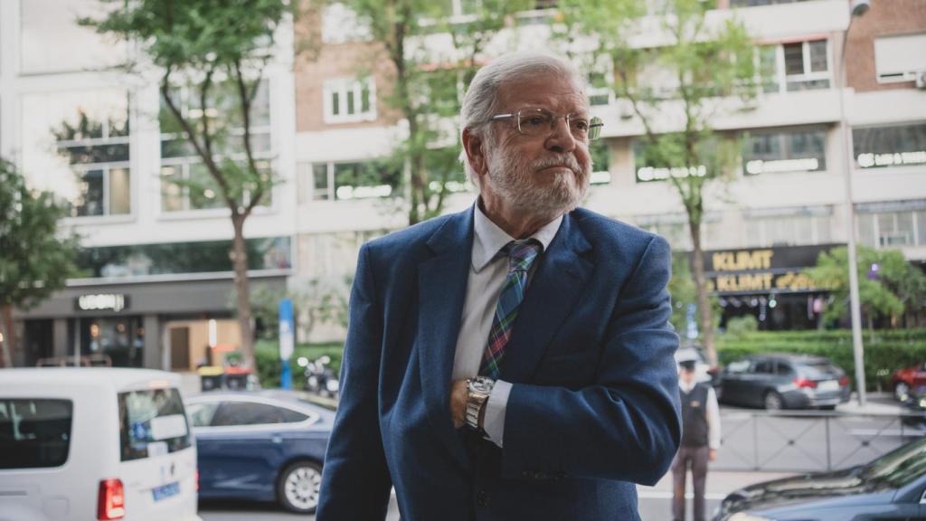Juan Carlos Rodríguez Ibarra, expresidente de la Junta de Extremadura, a su llegada al homenaje a Juanjo Laborda, en Madrid.