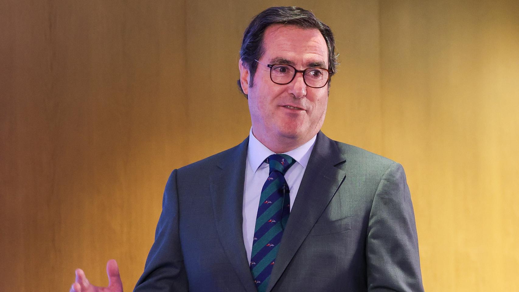 Antonio Garamendi, presidente de la CEOE, durante la V Jornada Mujeres y Liderazgo.