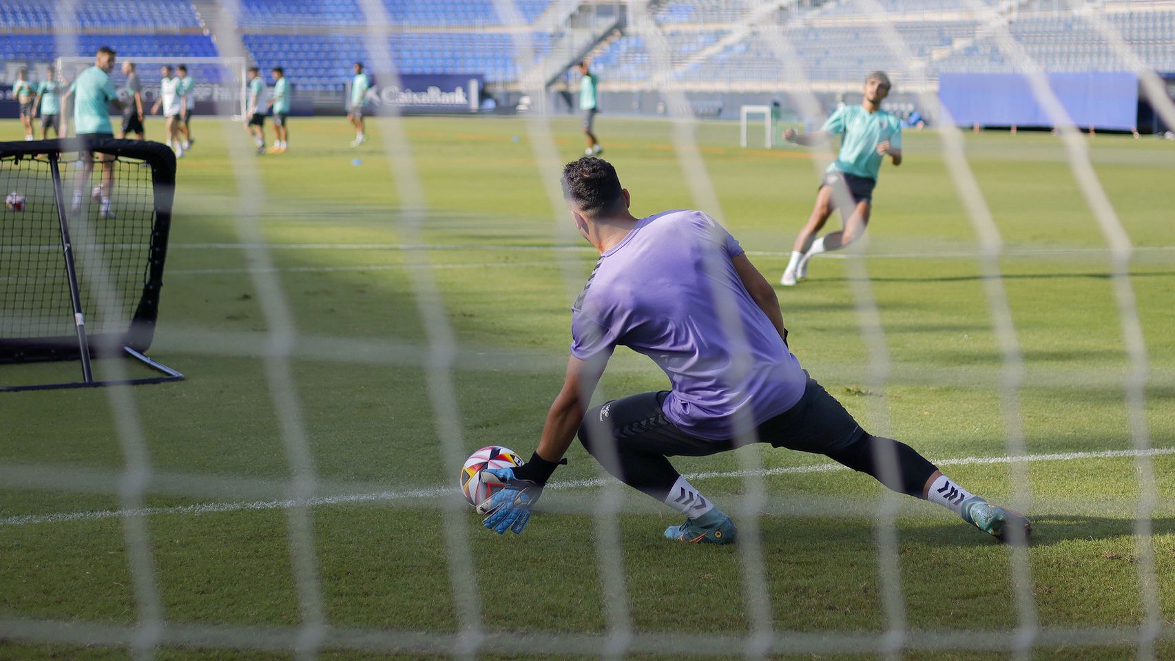 Alfonso Herrero durante un entrenamiento con el Málaga CF