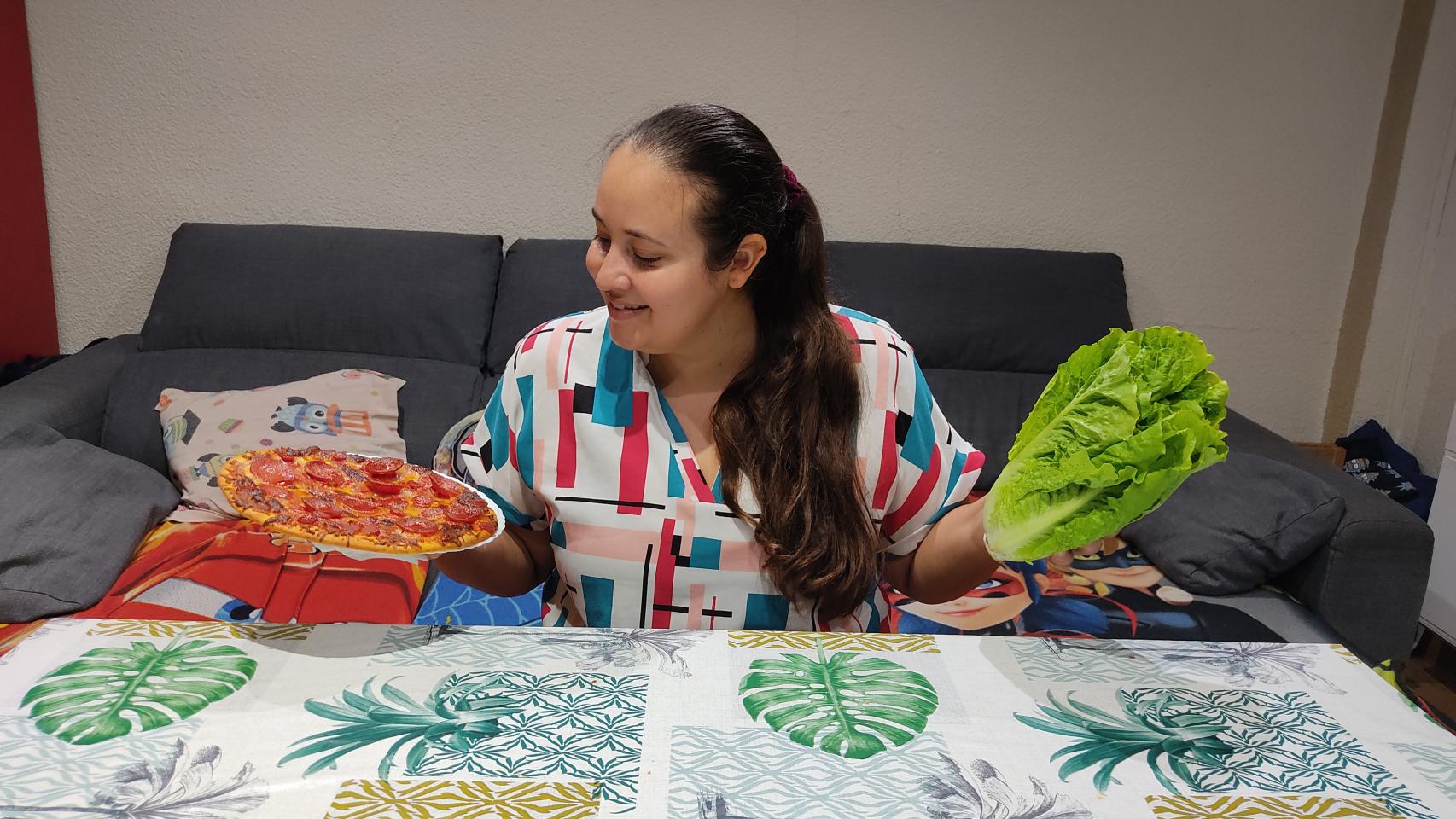 Andrea Colás, la tiktoker que muestra su 'dieta de recorte' en redes.
