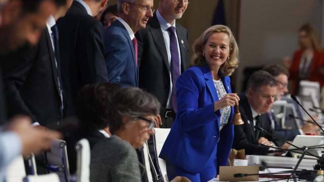 La vicepresidenta primera, Nadia Calviño, durante la reunión este sábado del Ecofin informal de Santiago de Compostela