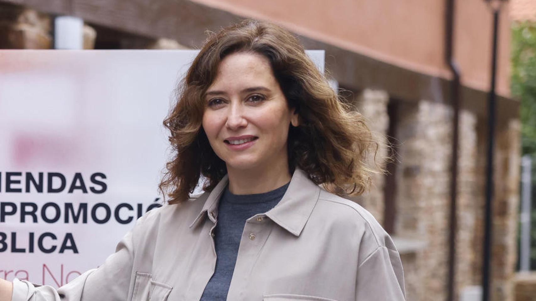 Ayuso en el acto de entrega de nuevas viviendas de promoción pública realizado este sábado.