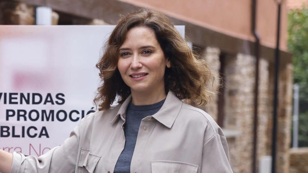 Ayuso en el acto de entrega de nuevas viviendas de promoción pública realizado este sábado.
