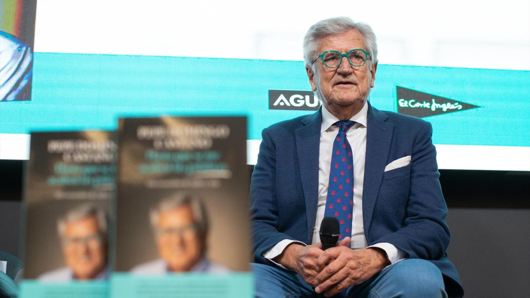 El presentador de radio y televisión y escritor, Pepe Domingo Castaño