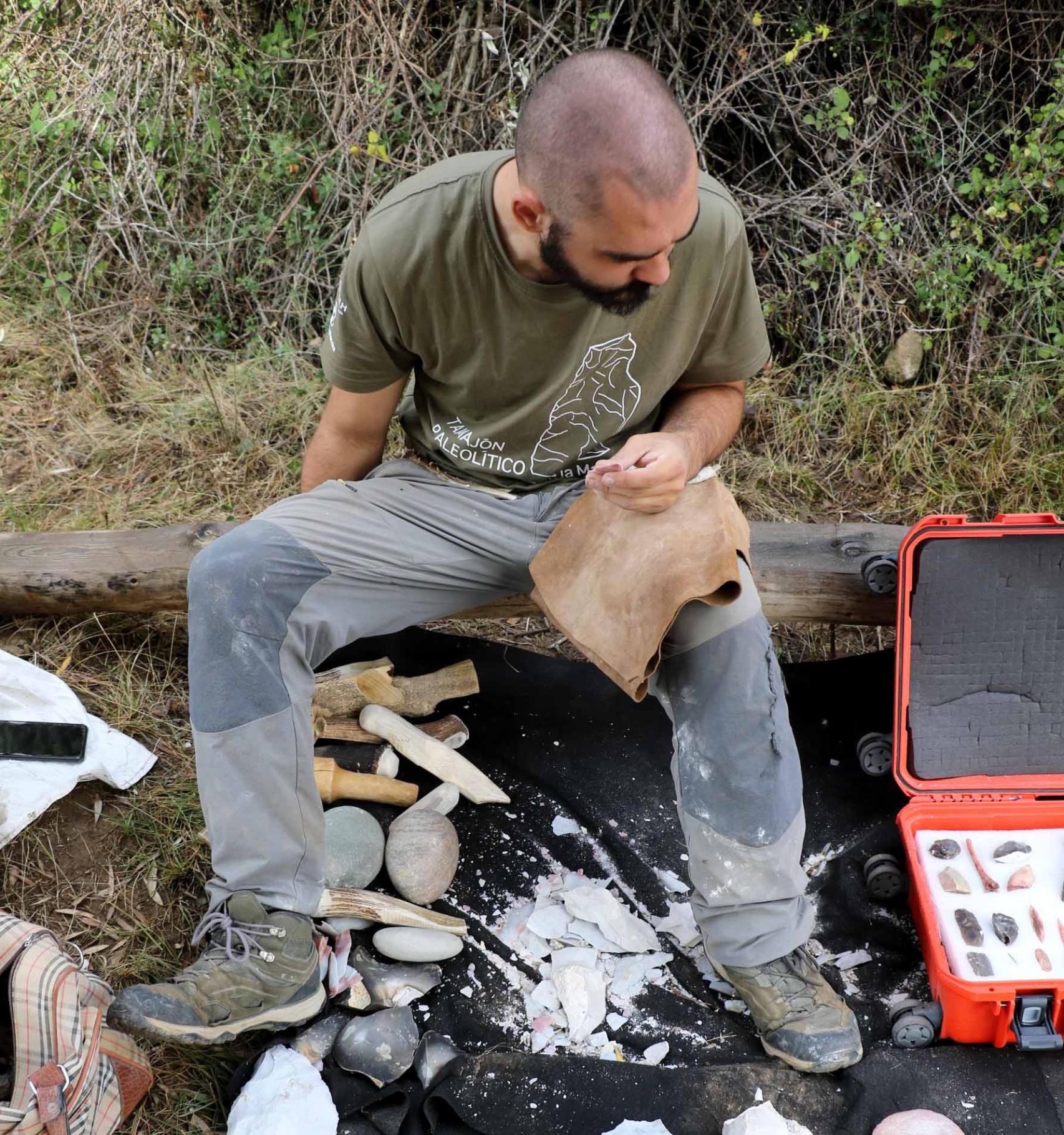 Uno de los investigadores sobre el terreno.