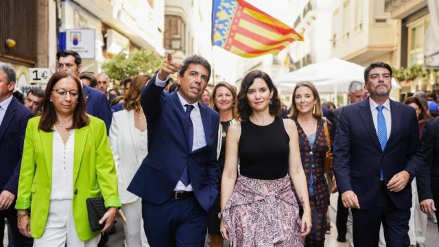 Carlos Mazón e Isabel Díaz Ayuso en Valencia. EE