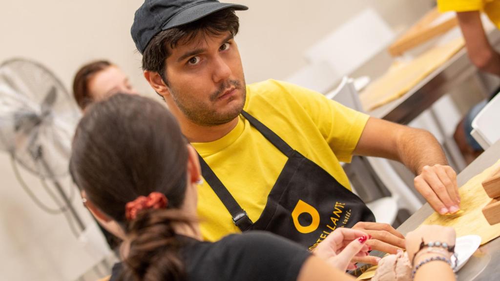 Cada día, se elaboran entre 15 y 20 kilos de tortellini