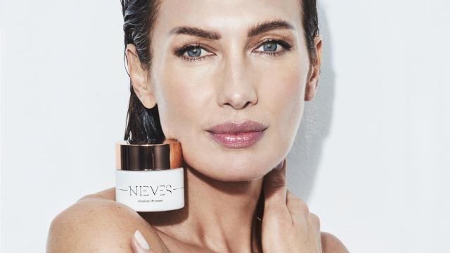 NIEVES color