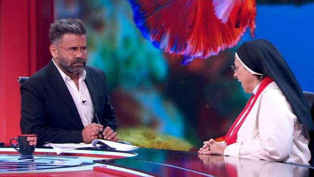 Sor Lucía Caram y Jorge Javier Vázquez en 'Cuentos chinos'.