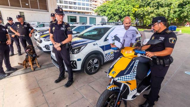 La presentación de la nueva flota, esta mañana.