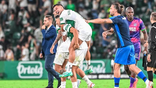 Sergio León, del Elche: Los goles son más por la ilusión de volver a casa que por una racha