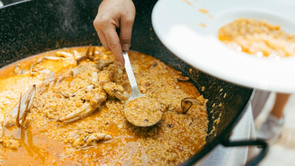 Arroz con cangrejo azul