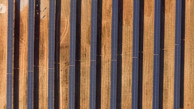 Visión cenital de una de las plantas de Aquila Clean Energy.