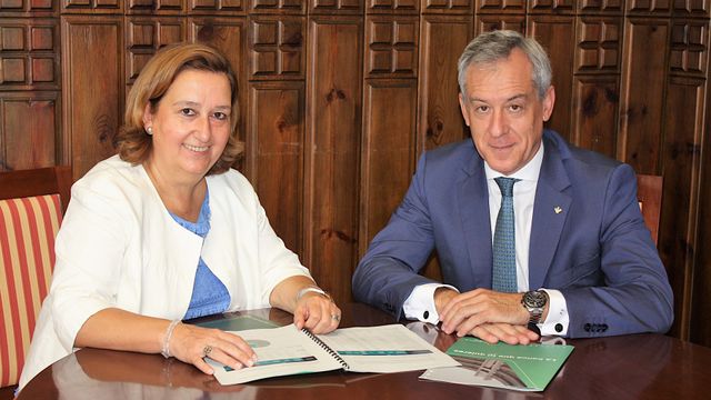 Conchi Cedillo y Javier López. Foto: Eurocaja Rural.