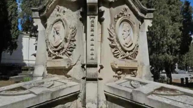 'Panteón de los hombres ilustrados' en el Sacramental de San Isidro, en Madrid.