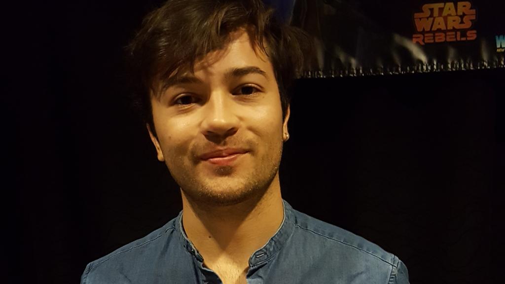 Taylor Gray, la voz de Ezra Bridger en la serie de animación.