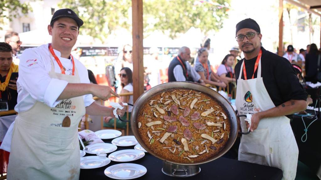 La paella de los cocineros de Colombia que ha ganado el segundo premio.