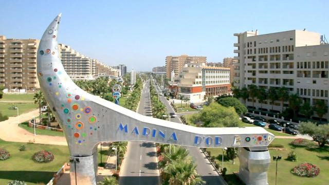 Acceso a Marina d'Or. EE