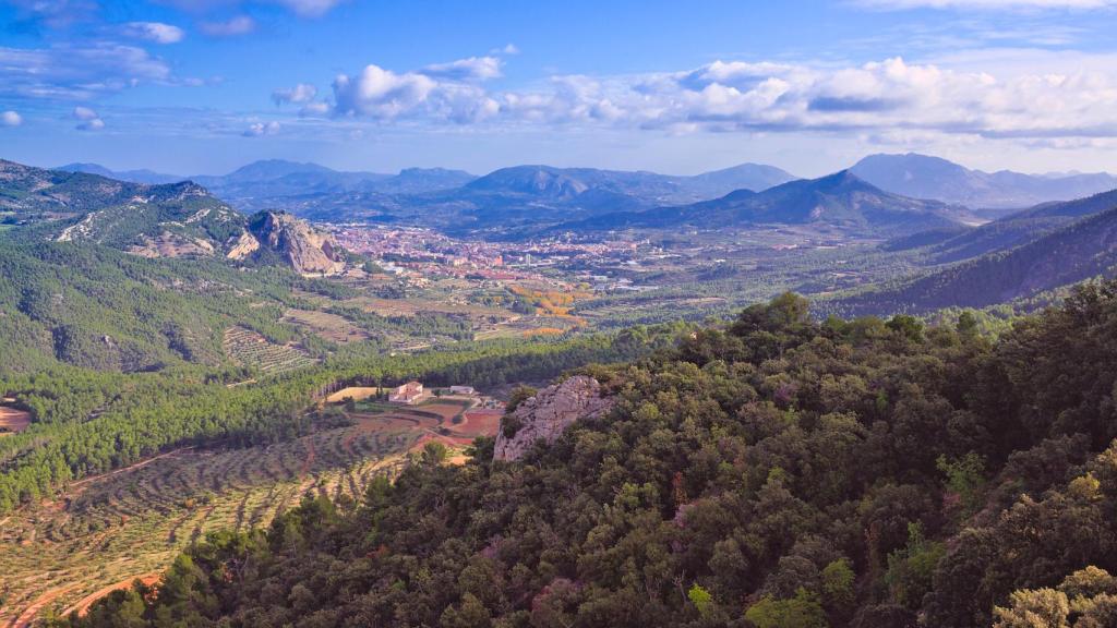 Vista de Alcoy desde la Font Roja, en una imagen de archivo.