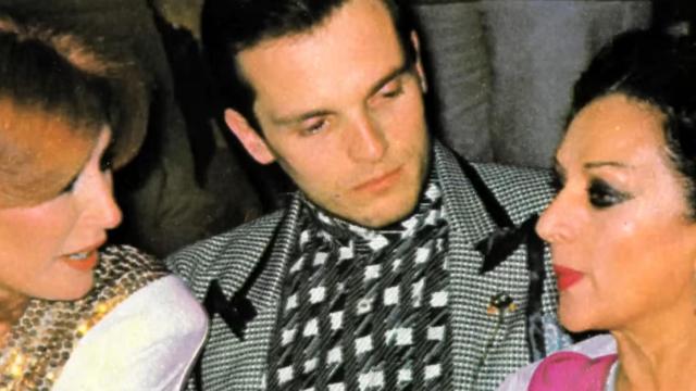 Un fotograma del documental 'Bosé renacido' (Movistar Plus+) en el que aparecen Rocío Jurado, Miguel Bosé y Lola Flores