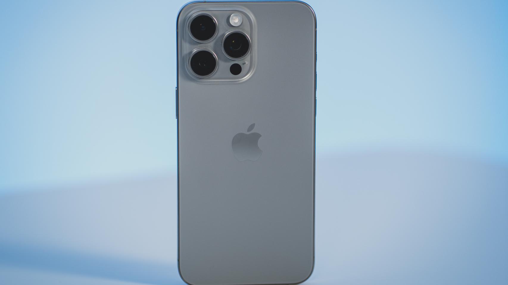 iPhone 15 Pro Max