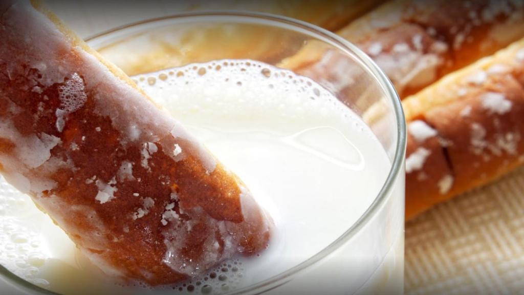 Los fartones con horchata del local.