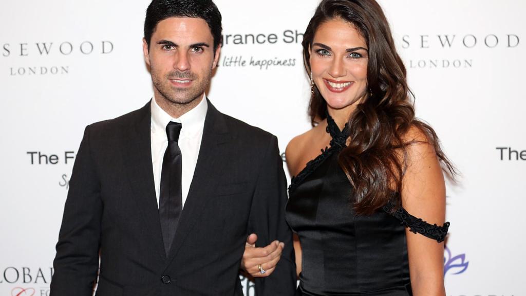 Lorena Bernal y su marido en un acto público en Londres, en enero de 2018.